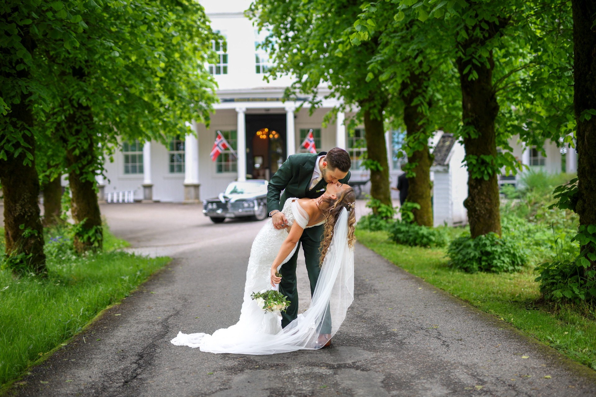 Robin & Emmeline 13.06.26